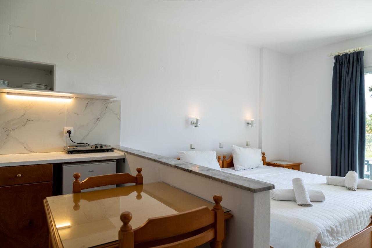 Miros Hotel Apartments Tigaki エクステリア 写真