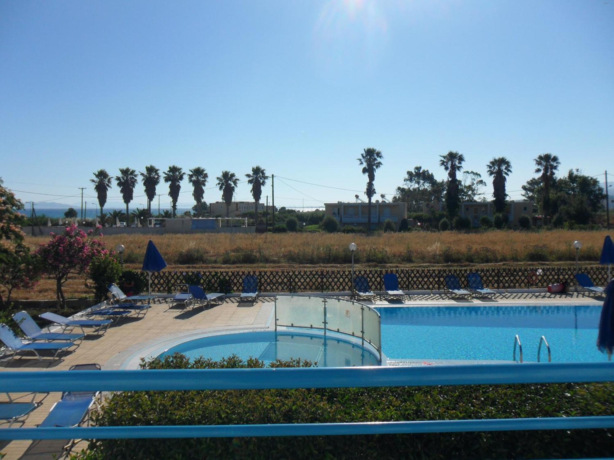 Miros Hotel Apartments Tigaki エクステリア 写真